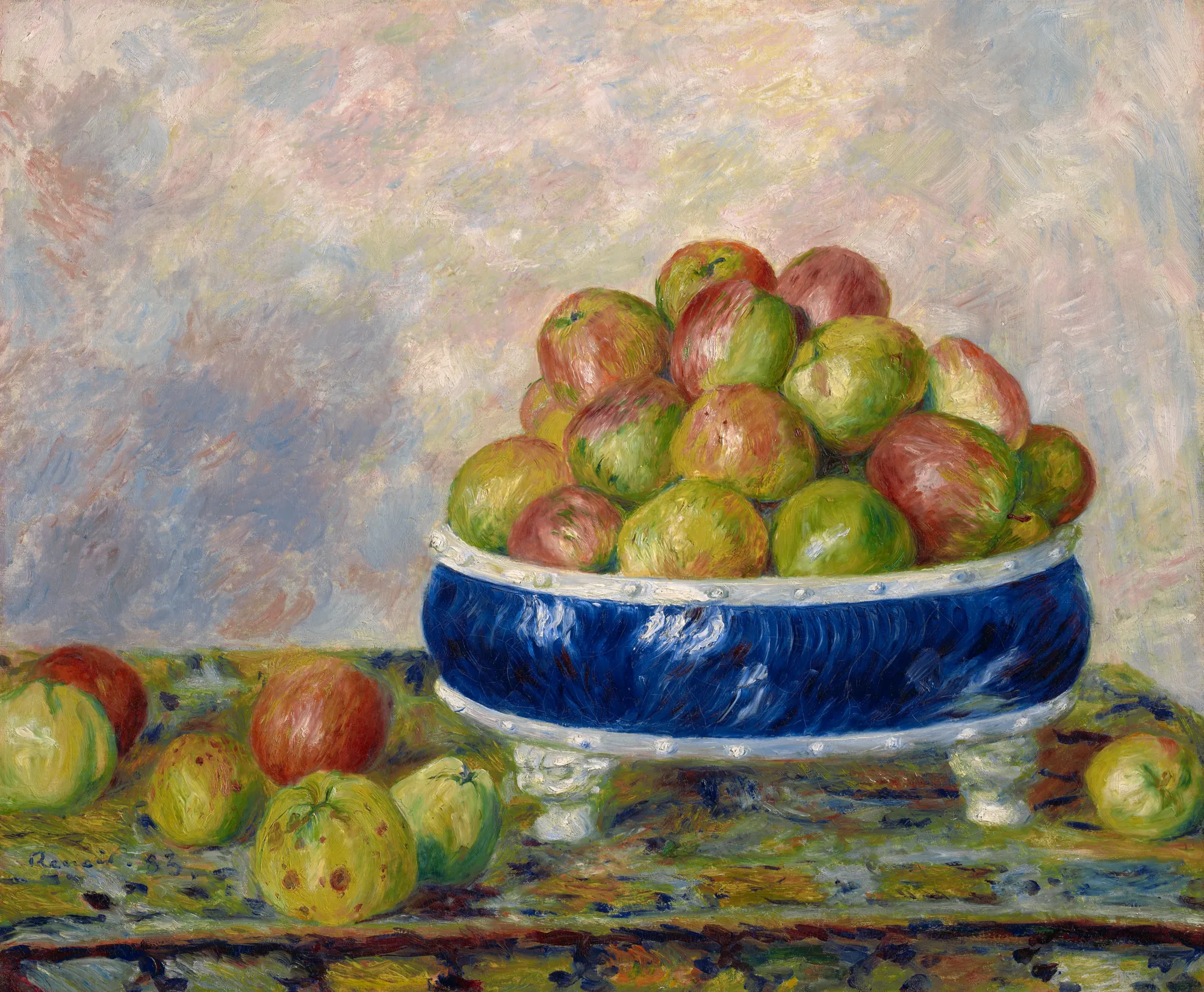 Apples in a Dish